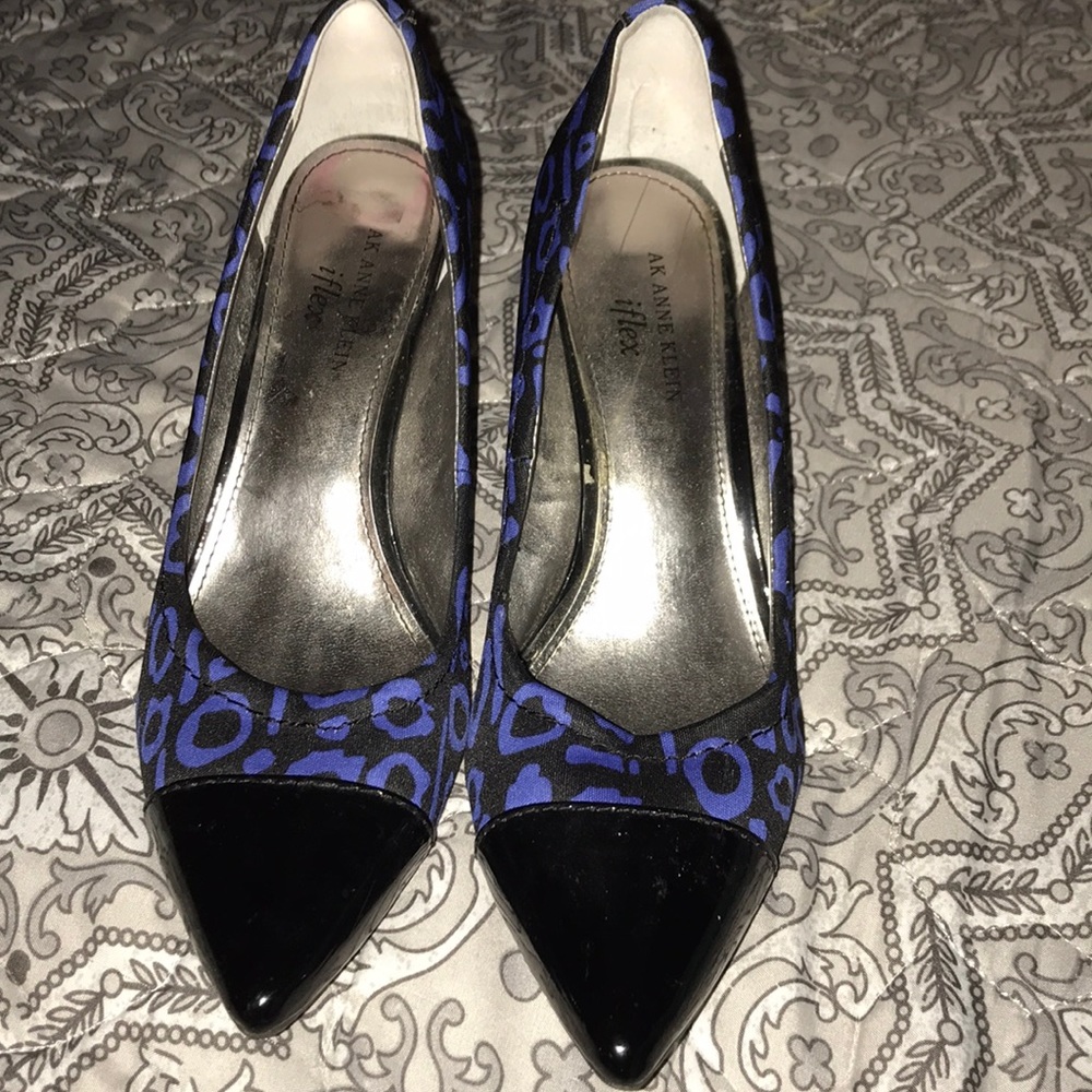 Black and Blue Anne Klein Heel